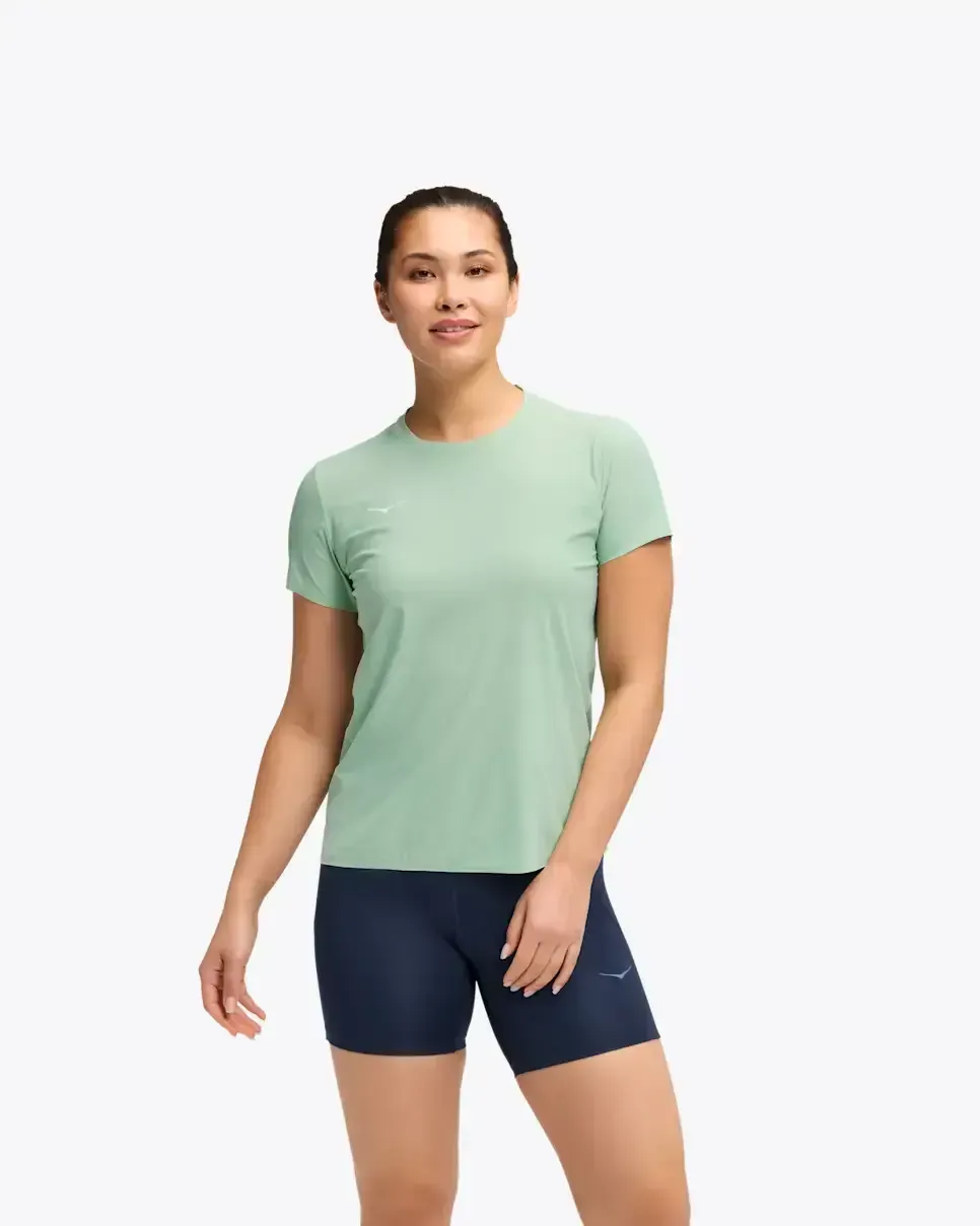 HOKA Airolite Kurzarmshirt 2.0 Jadegrün Damen Media front view