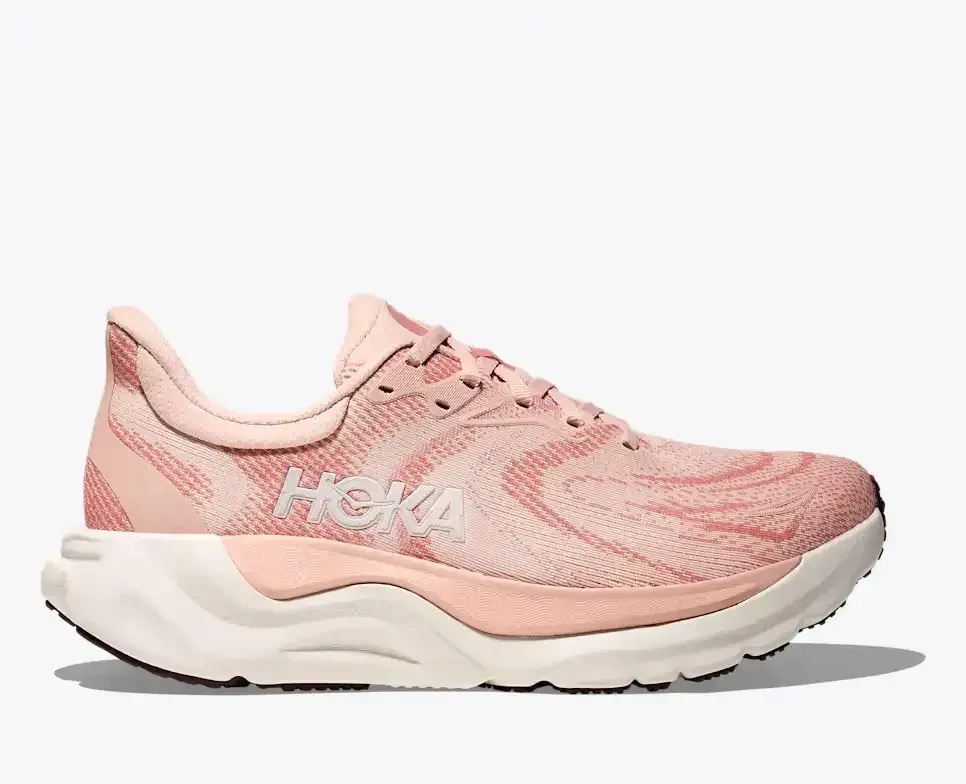 HOKA Arahi 8 Blush Rose Latte Damen Media front view