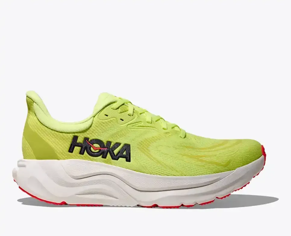 HOKA Arahi 8 Neon Yuzu Neon Flame Media front view