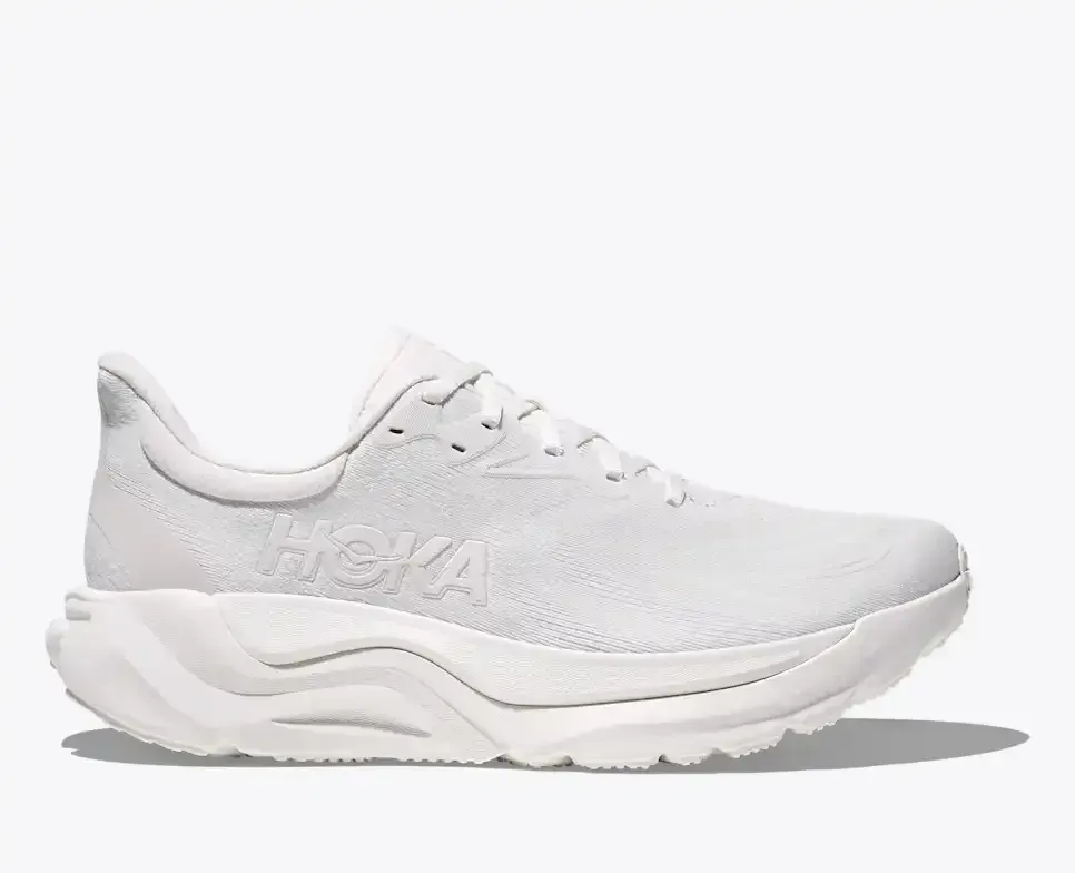 HOKA Arahi 8 White Media front view