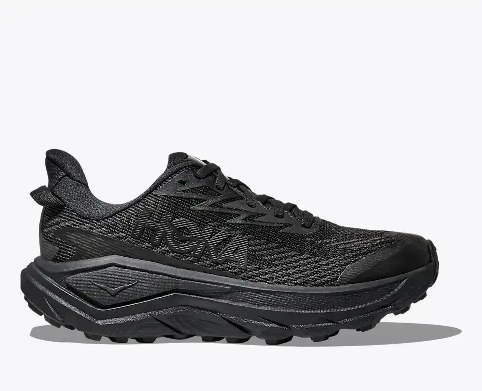 HOKA Challenger 8 GORE-TEX Black Carbon Black (Damen) (Damen) Media front view