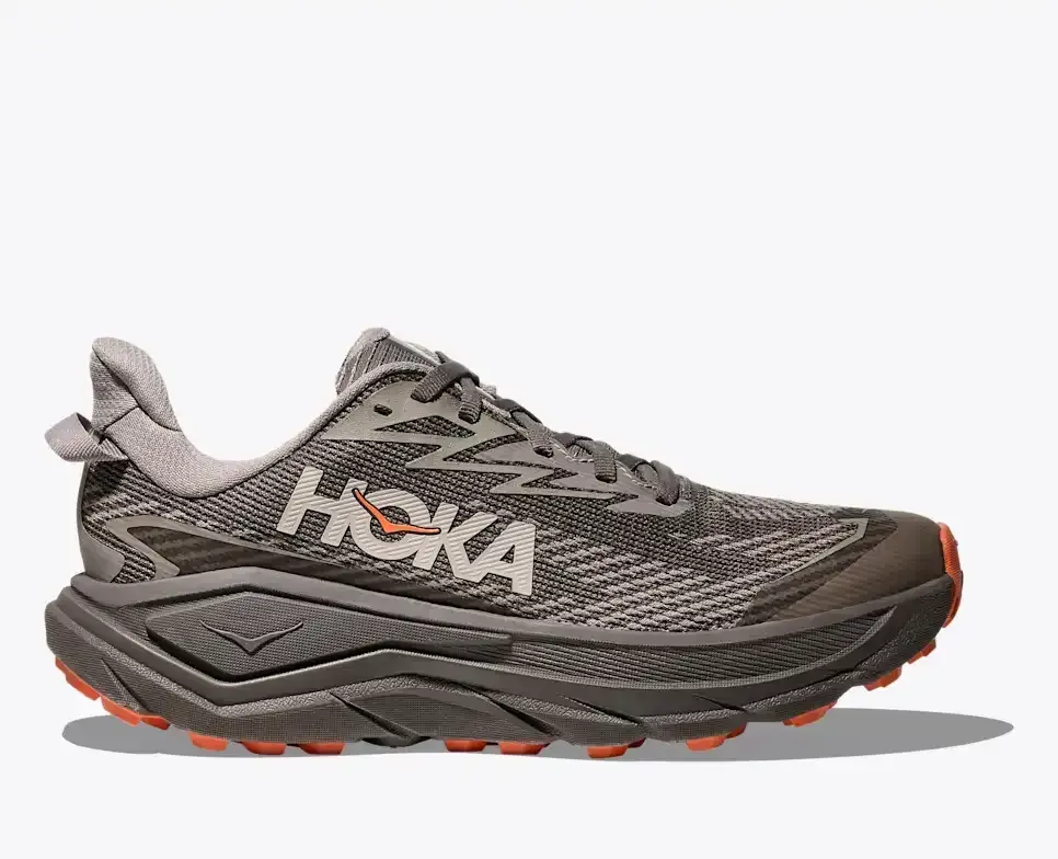 HOKA Challenger 8 GORE-TEX Cement Gravel (Damen) Media front view