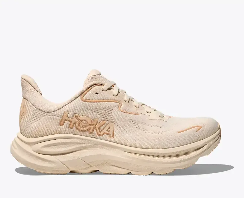 HOKA Clifton 10 Vanilla Birch (Damen) Media front view