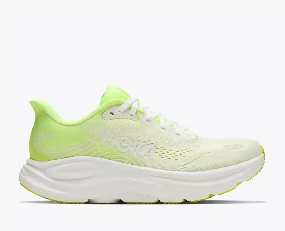 HOKA Clifton 11 Neon Yuzu Frost (Damen) Media front view