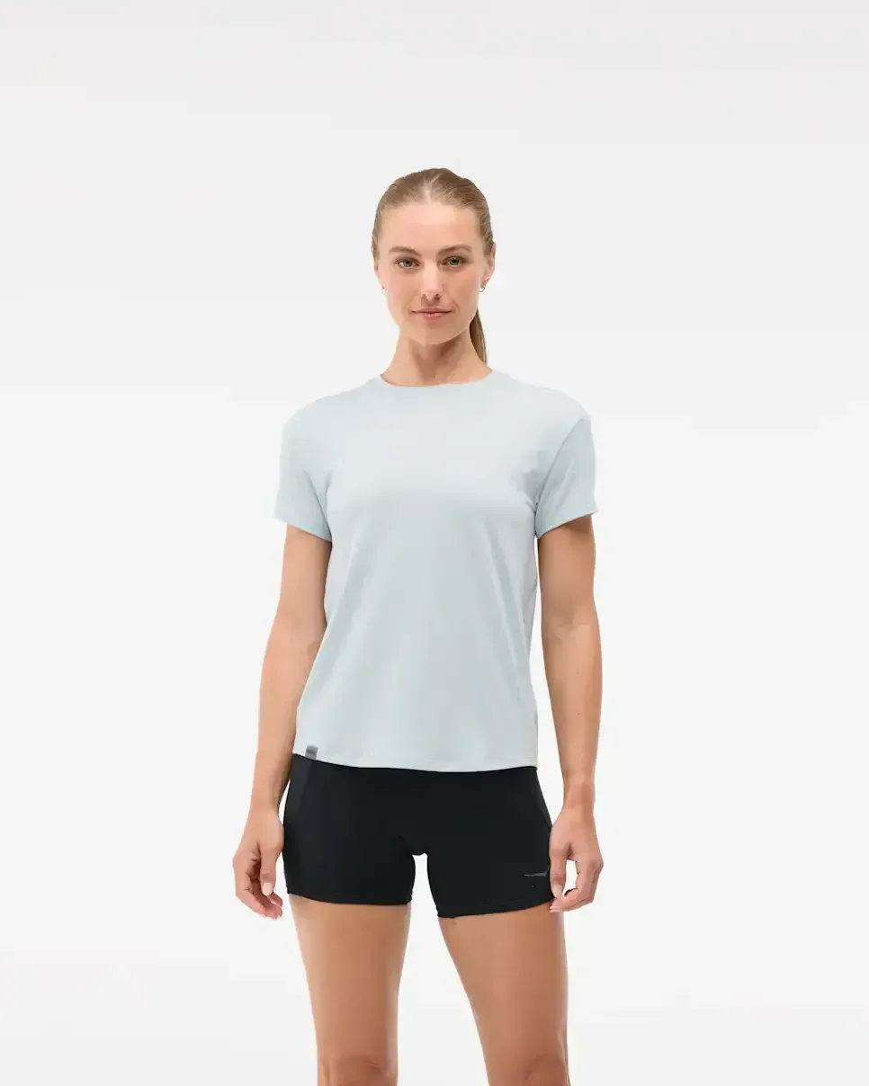 HOKA Essential Tee Mineral Blue (Damen) Media front view
