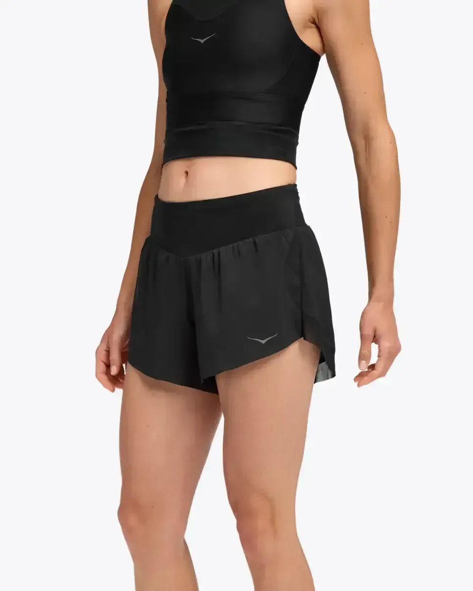 HOKA Glide 4″ Short Schwarz (Damen) Media front view