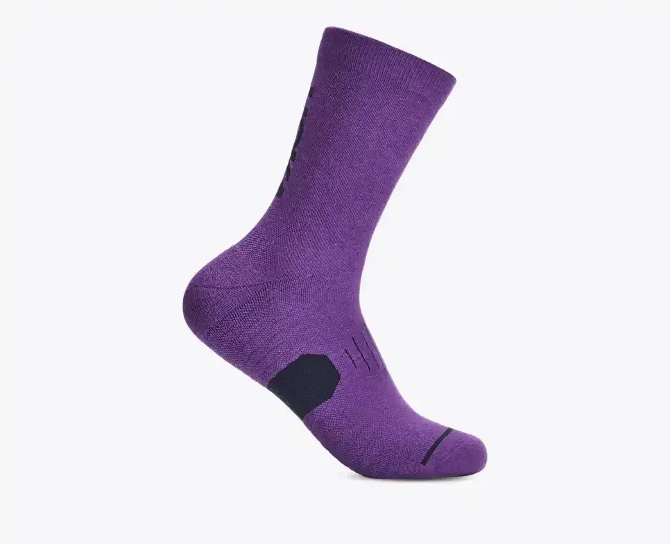 HOKA Graphic Crew Run Socke Virtual Violet Media front view
