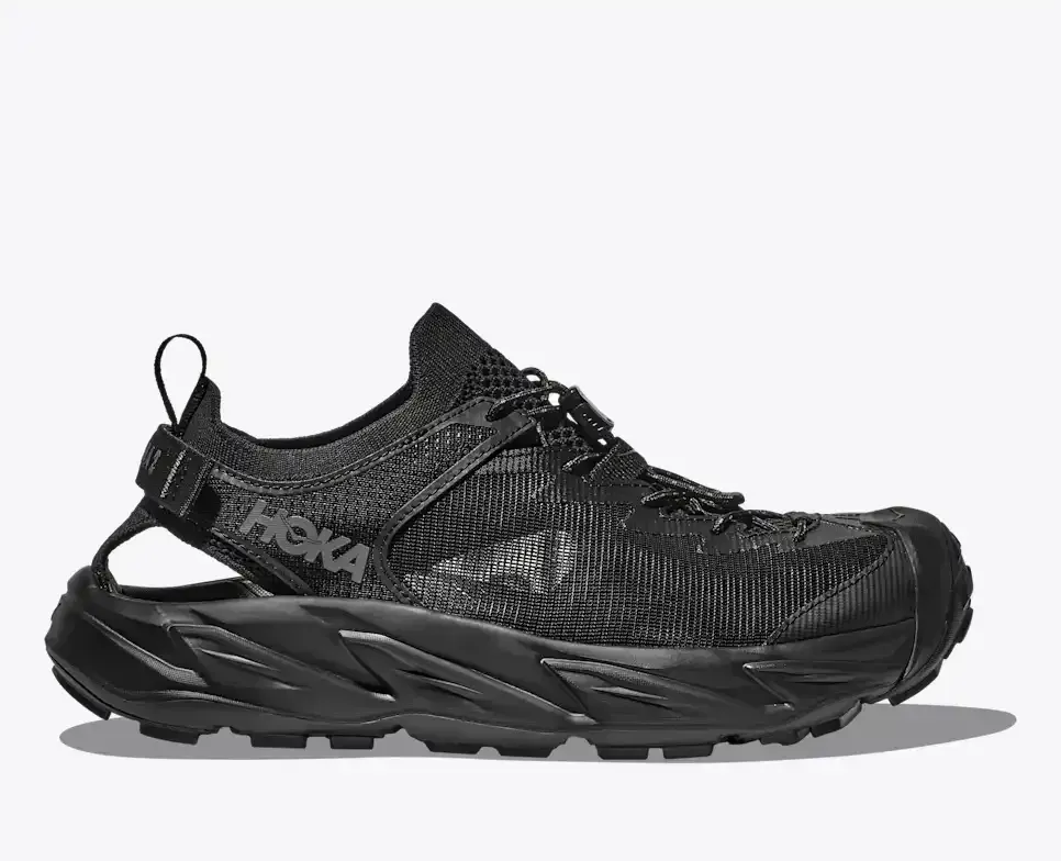 HOKA Hopara 2 Triple Black Media front view