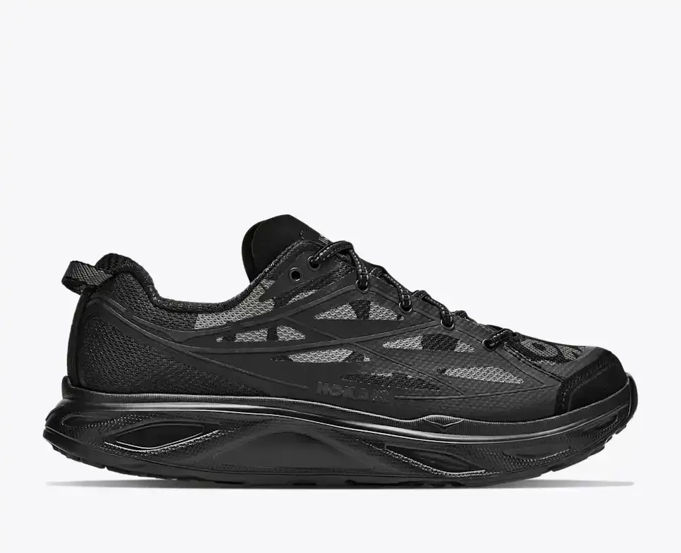 HOKA Huaka Pro Schwarz Media front view
