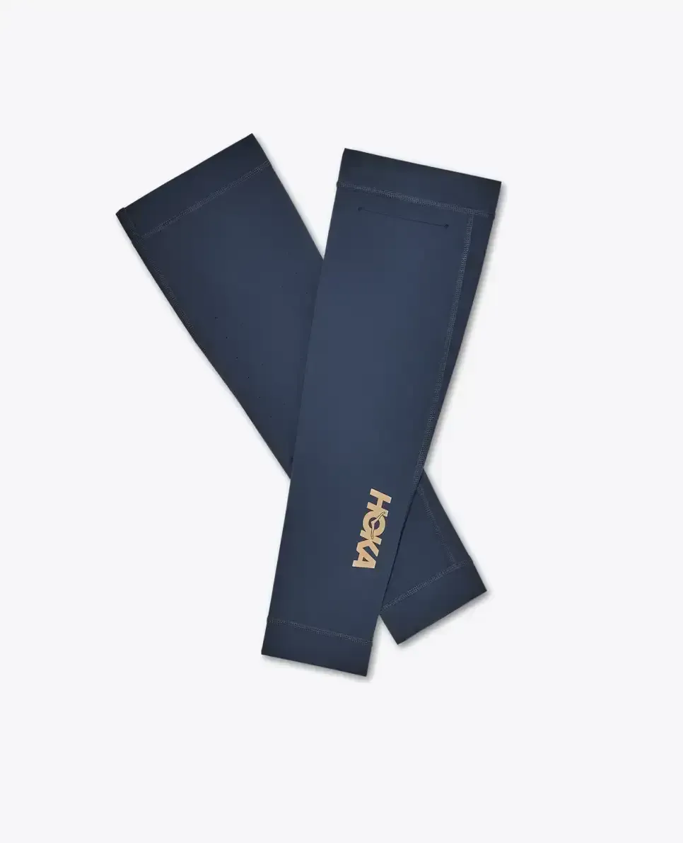 HOKA Race Day Armmanschette Varsity Navy Gold Media front view