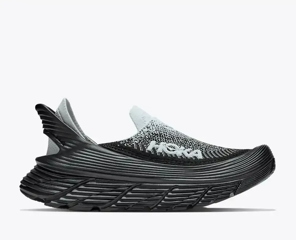 HOKA Restore TC Cosmic Grey Schwarz Media front view