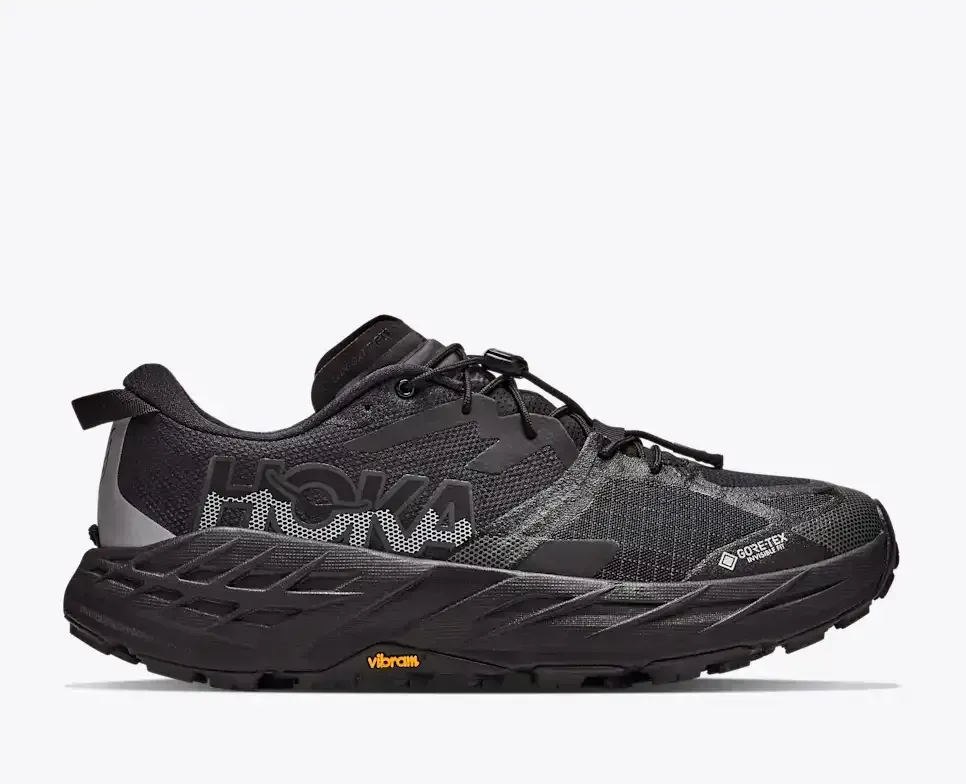 HOKA Speedgoat 7 GORE-TEX® Black Carbon Black Media front view