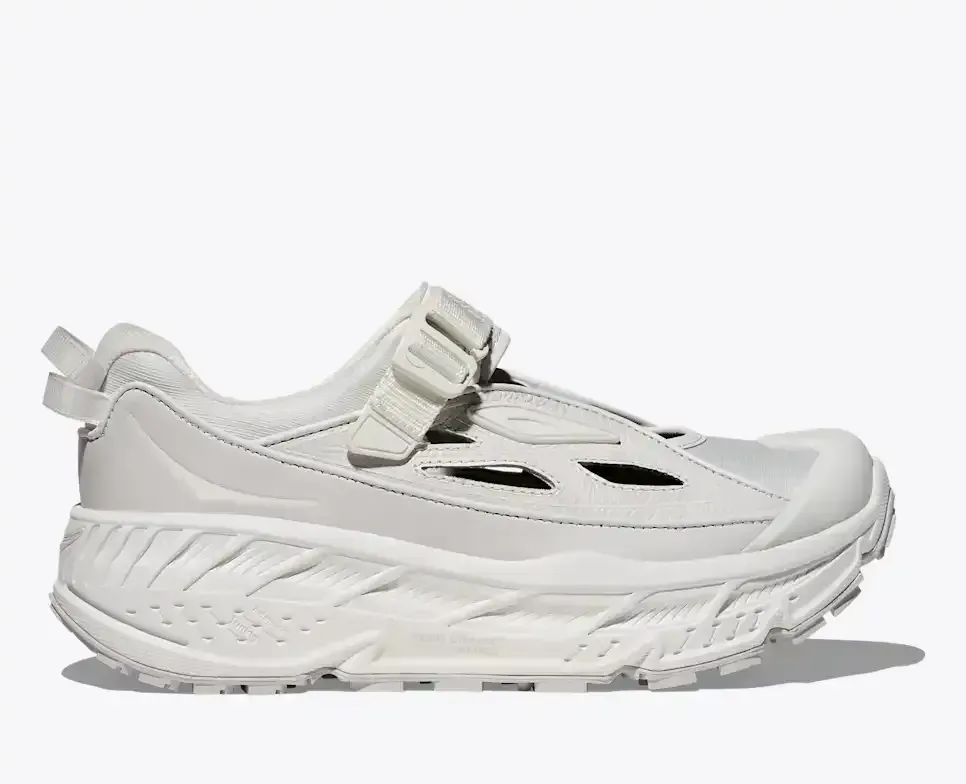 HOKA Stinson Breeze Frost Mörtel Media front view