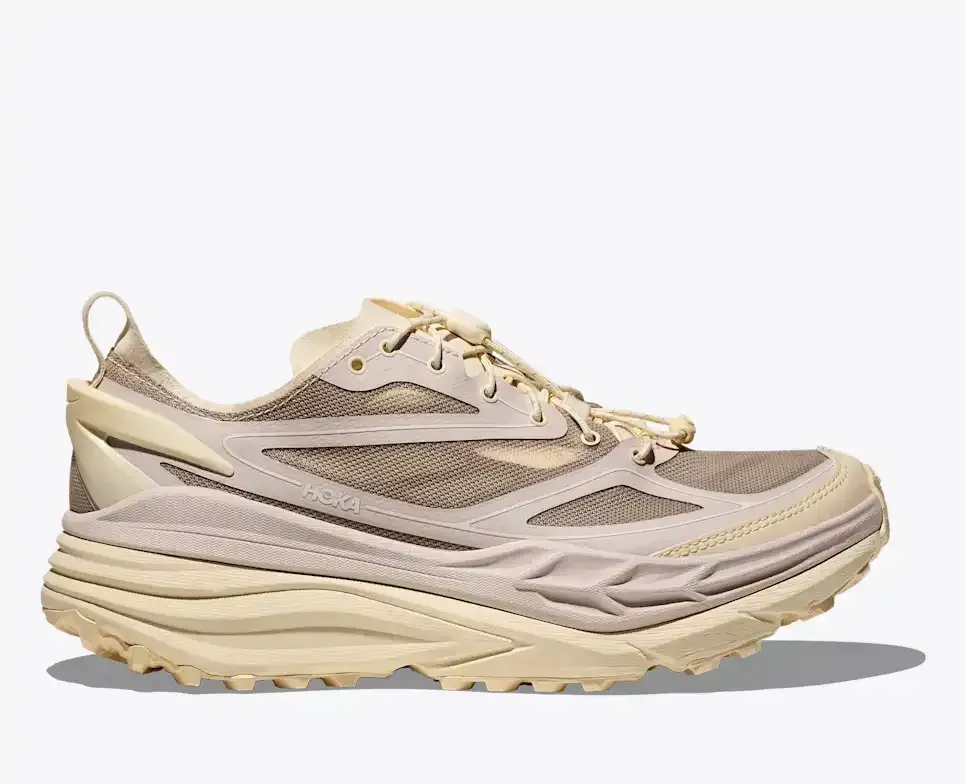 HOKA Stinson One7 Stucco Vintage Gelb Media front view